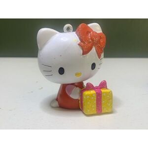 Vintage Hello‎ Kitty Christmas Or Ament Holding Yellow Present